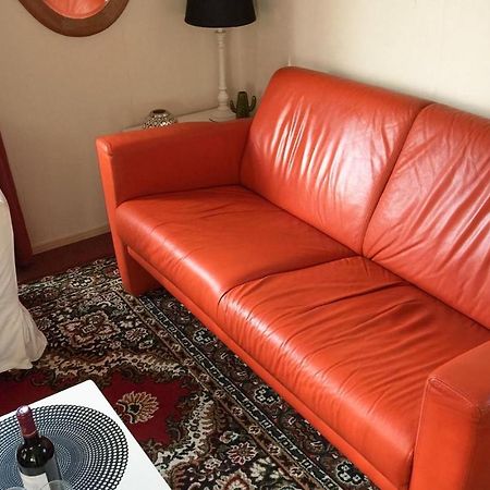2 Bedroom Awesome Home In Tzummarum Экстерьер фото